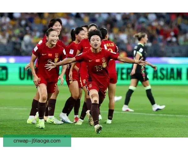 女足比赛对抗强度显著增强 球员身体素质大幅提升助力竞技水平突破 女足比赛对抗强度显著增强 球员身体素质大幅提升助力竞技水平突破